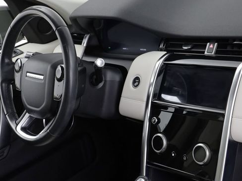 Used 2020 Land Rover Discovery Sport SE AWD/4WD image 23