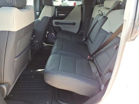 New 2026 GMC Hummer EV 4x4 Crew Cab image 11