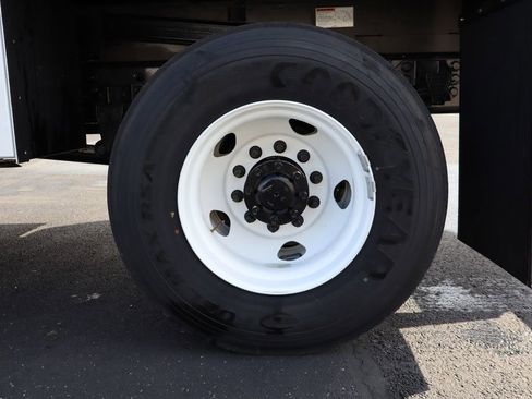 New 2027 Ford F750 2WD Regular Cab Super Duty image 13