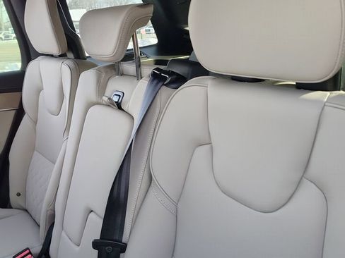 New 2026 Volvo XC90 B6 Plus w/ Protection Package Premier image 28