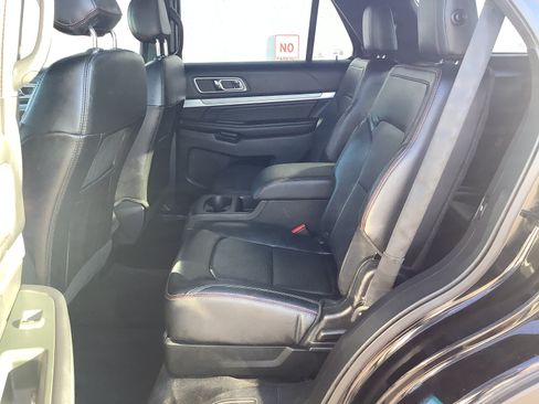 Used 2017 Ford Explorer Sport AWD/4WD image 10