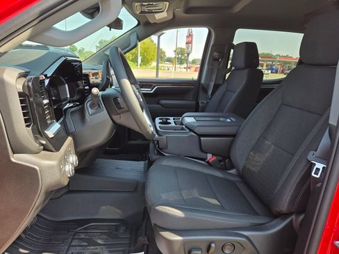 New 2026 GMC Sierra 1500 SLE AWD/4WD image 9