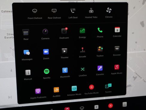 Used 2021 Tesla Model S Plaid image 40