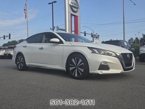 Used 2022 Nissan Altima 2.5 SV FWD image 7