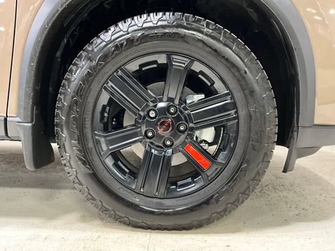 Used 2025 Nissan Rogue SV w/ Rock Creek Premium Package AWD/4WD image 12