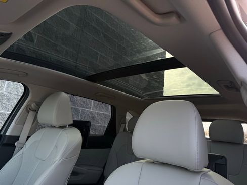 New 2026 Kia Sorento SX AWD/4WD image 22