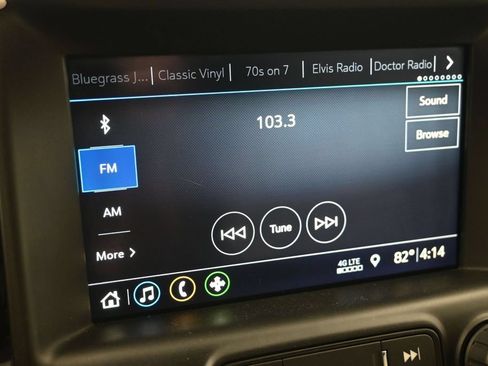 Used 2019 GMC Terrain SLT w/ Preferred Package AWD/4WD image 16