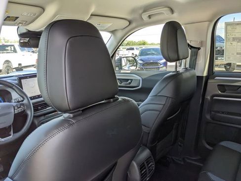 New 2025 Ford Bronco Sport Outer Banks image 18