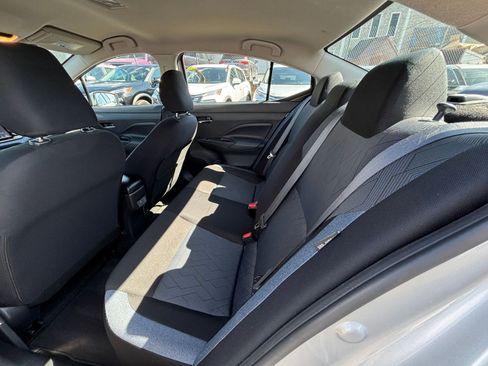 Used 2025 Nissan Versa SV FWD image 23