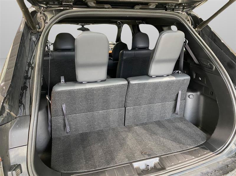 Used 2022 Mitsubishi Outlander SEL AWD/4WD image 25