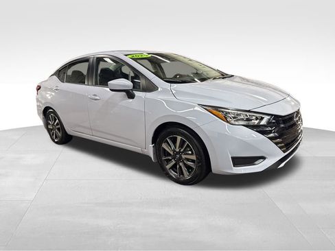 Certified 2025 Nissan Versa SV w/ Trunk Package image 15