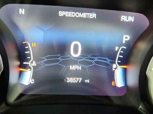 Used 2018 Jeep Compass Limited w/ Navigation Group FWD image 30