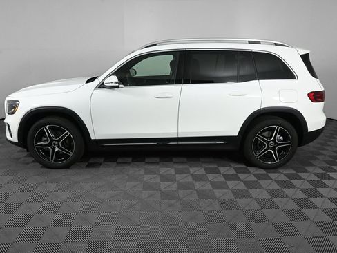 New 2026 Mercedes-Benz GLB 250 image 3