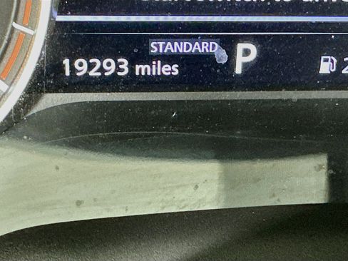 Used 2023 Nissan Rogue S FWD image 19