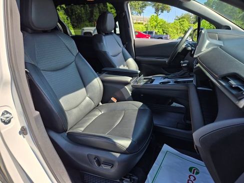Used 2024 Toyota Sienna XSE w/ XSE Plus Package AWD/4WD image 21