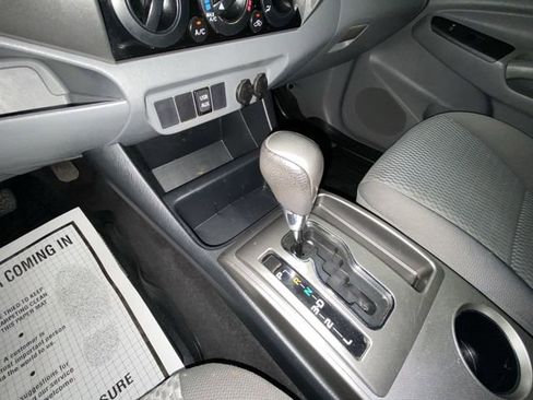 Used 2013 Toyota Tacoma 2WD Access Cab w/ SR5 Pkg image 19
