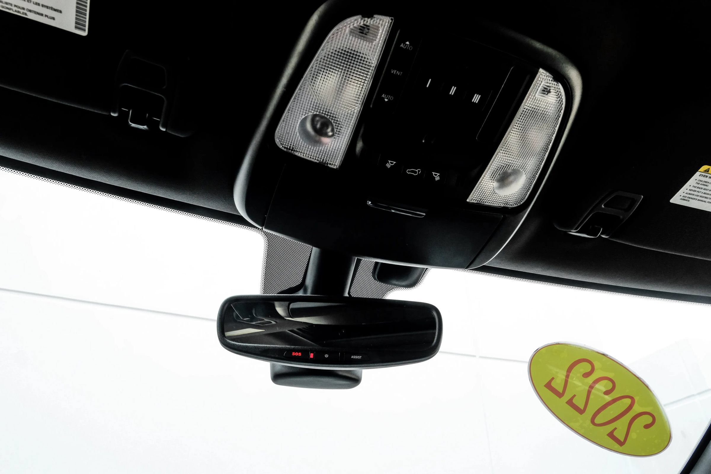 Used 2022 Dodge Durango R/T w/ Blacktop Package AWD/4WD image 32