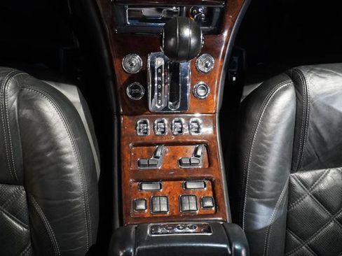 Used 2004 Bentley Arnage T RWD image 18