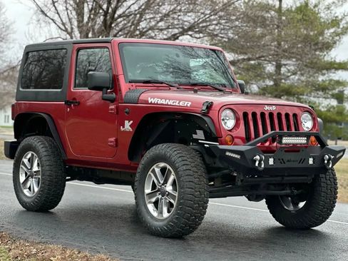 Used 2012 Jeep Wrangler Sport AWD/4WD image 4