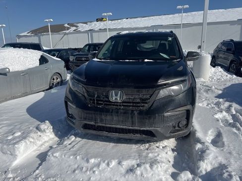 Used 2021 Honda Pilot Special Edition image 4