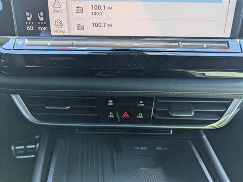 New 2026 Volkswagen Atlas Cross Sport SEL R-Line AWD/4WD image 20