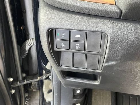 Certified 2021 Honda CR-V EX-L image 9
