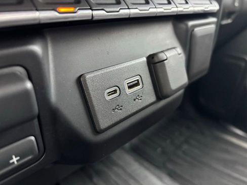 Used 2019 GMC Sierra 1500 Elevation image 24