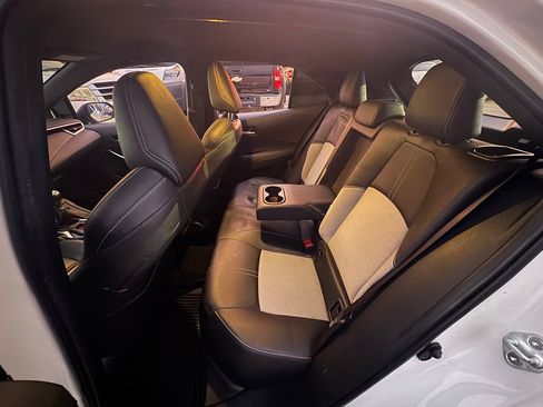 Used 2020 Toyota Corolla XSE image 11