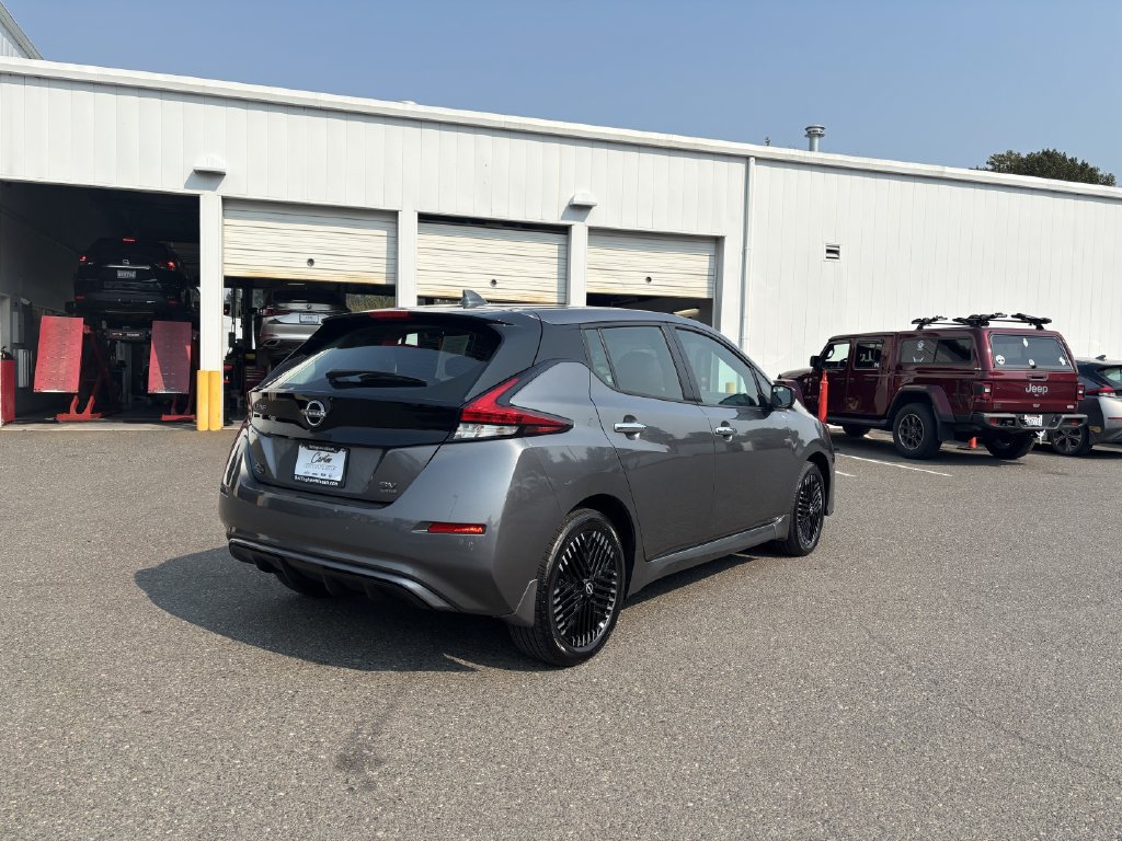 Used 2024 Nissan Leaf SV Plus FWD image 8