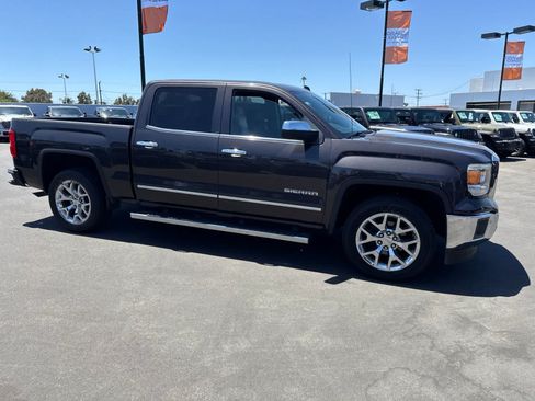 Used 2014 GMC Sierra 1500 SLT w/ SLT Crew Cab Value Package RWD image 11