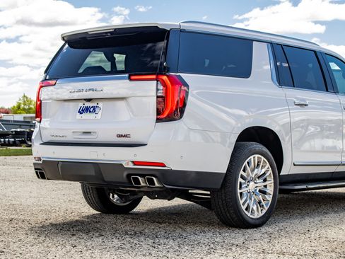 Used 2025 GMC Yukon XL Denali AWD/4WD image 20