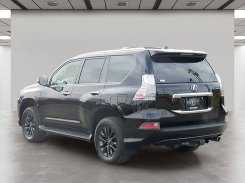 Certified 2023 Lexus GX 460 Premium w/ Premium Package AWD/4WD image 4