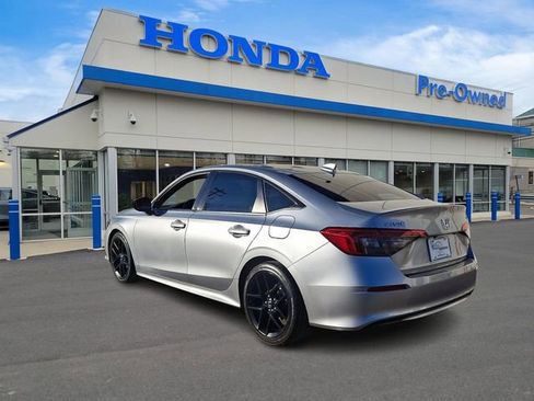Used 2024 Honda Civic Sport image 6