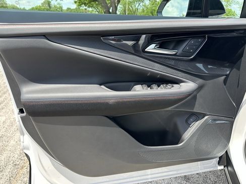 New 2025 Chevrolet Blazer EV RS image 25