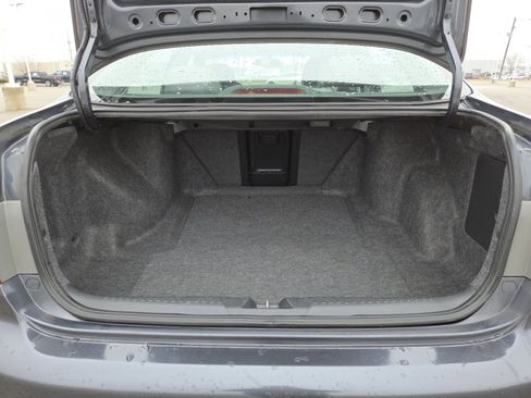 Used 2005 Honda Accord LX image 17