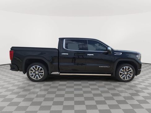 Used 2024 GMC Sierra 1500 Denali w/ Denali Reserve Package AWD/4WD image 8