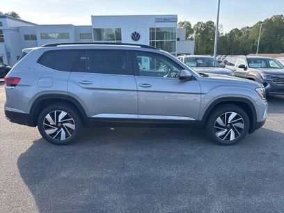 New 2025 Volkswagen Atlas SE