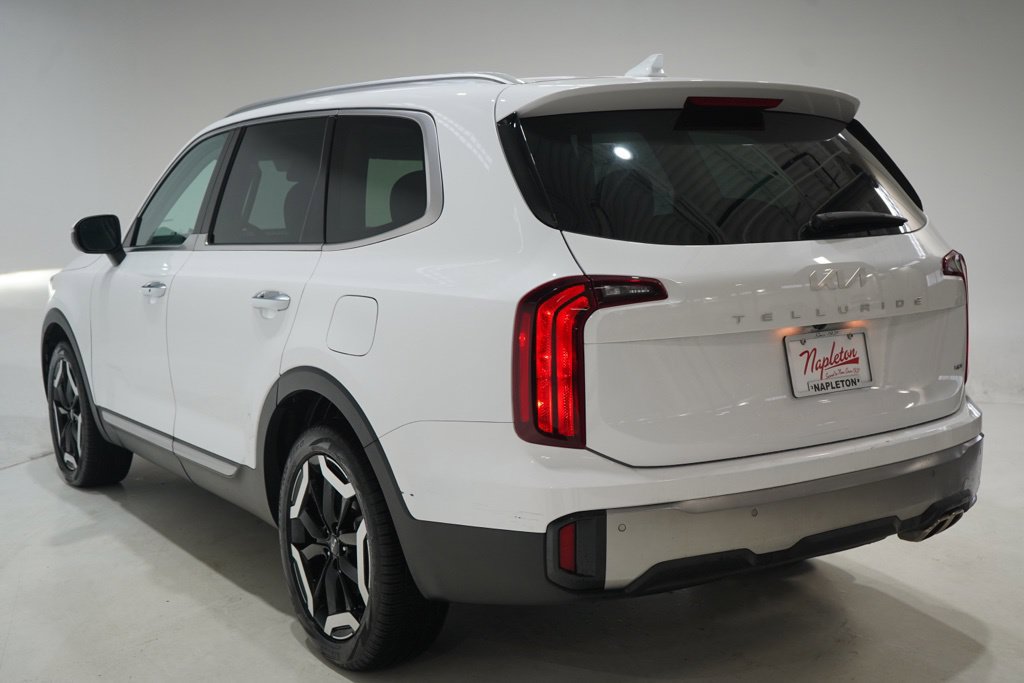 Used 2025 Kia Telluride S AWD/4WD image 6