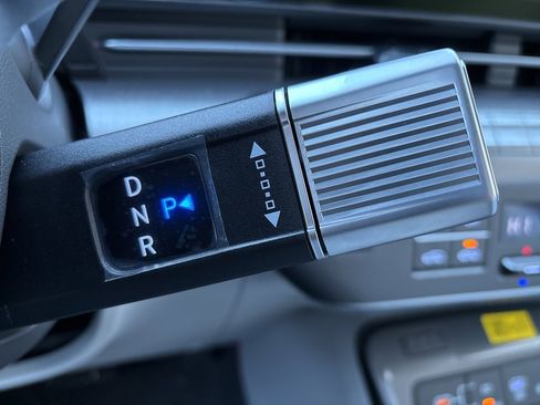 New 2026 Hyundai Kona SEL Premium image 16