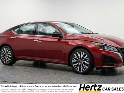 Used 2025 Nissan Altima 2.5 SV