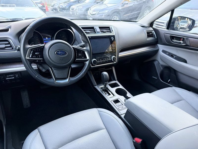 Used 2018 Subaru Outback 2.5i Limited AWD/4WD image 12