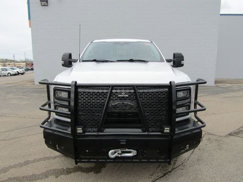 Used 2024 Ford F350 Lariat w/ Lariat Ultimate Package AWD/4WD image 3