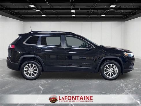 Certified 2022 Jeep Cherokee Latitude Lux image 6