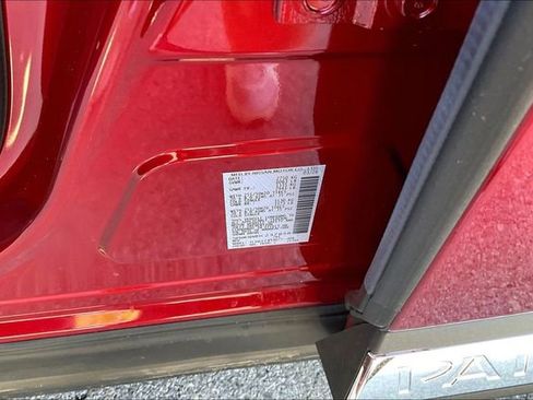 New 2026 Nissan Pathfinder Platinum image 8