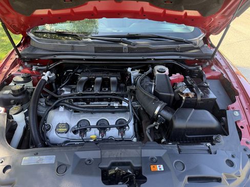 Used 2011 Ford Taurus SEL FWD image 18
