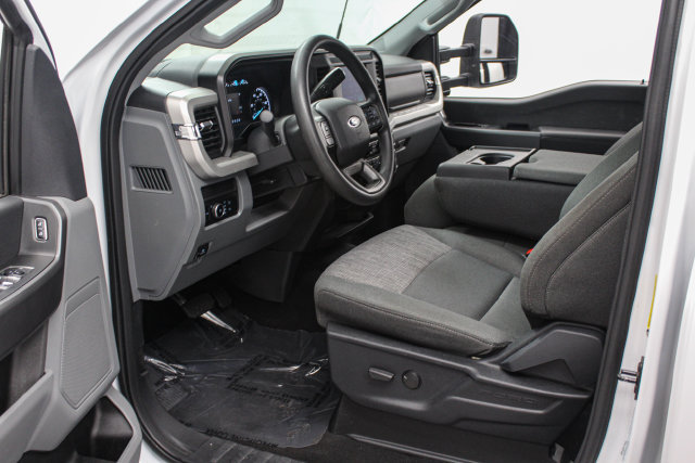 Certified 2026 Ford F350 XLT AWD/4WD image 14