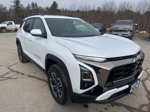 New 2026 Chevrolet Equinox ACTIV AWD/4WD image 8