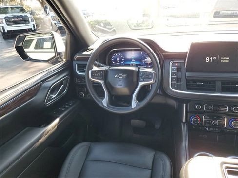 Used 2023 Chevrolet Tahoe Z71 w/ Luxury Package image 10