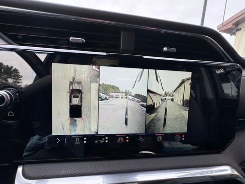 Used 2025 GMC Sierra 3500 Denali w/ Denali Reserve Package image 38