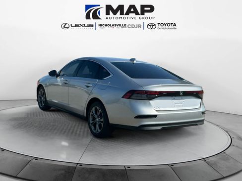 Used 2023 Honda Accord EX image 3